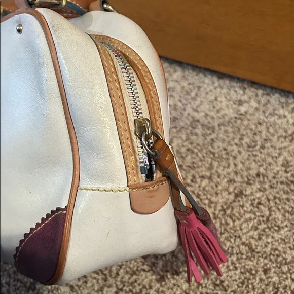 Dooney & Bourke x Lindsay Lohan 2004 Bag - Picture 7 of 16